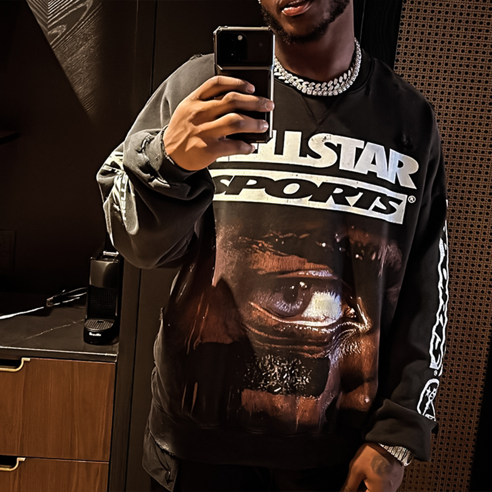 Sweatshirt