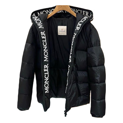 Men's Black Hooded Puffer Jacket - Stylish Insulated Coat with Logo Lining